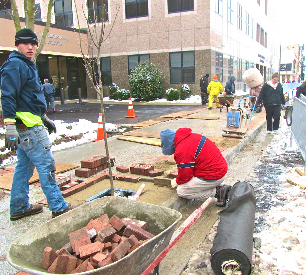 Work crews build the beautiful boulevards of Owensboro's new downtown. Photo/Keith Schneider